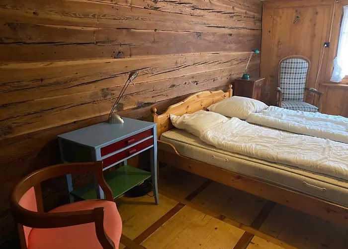 Heimatkunst 1 Lucia * Leukerbad