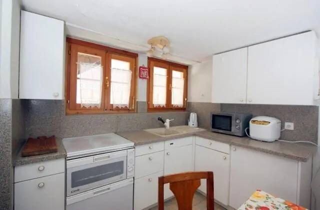 Heimatkunst 1 Lucia Lägenhet *