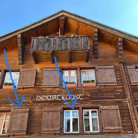 Heimatkunst 1 Lucia * Leukerbad