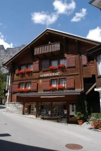 Heimatkunst 1 Lucia * Leukerbad